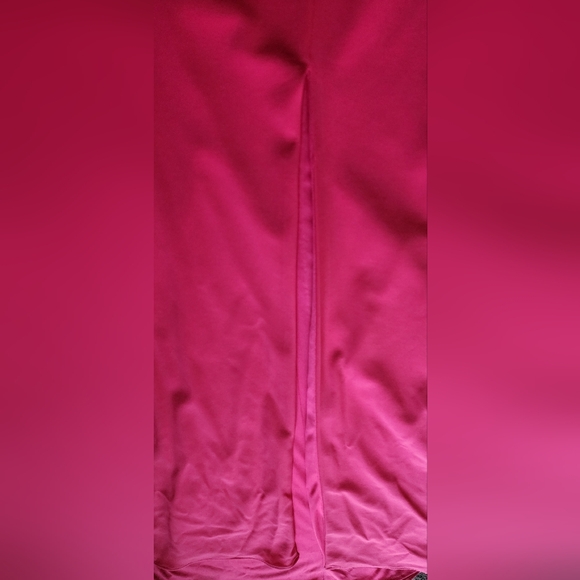 Pretty in Pink Off the shoulder Dress. SIZE: 6 COLOR: Pink - Picture 5 of 8